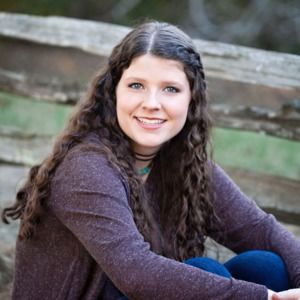 Meet your Posher, Caroine